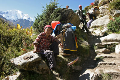 Pause, on the way to Dingboche
