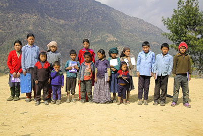 15 van de 16 gesponsorde kinderen 15 van de 16 gesponsorde kinderen